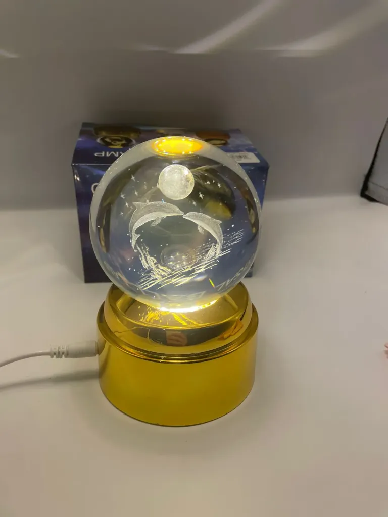 3D Crystal rotating ball light (Dolphin)