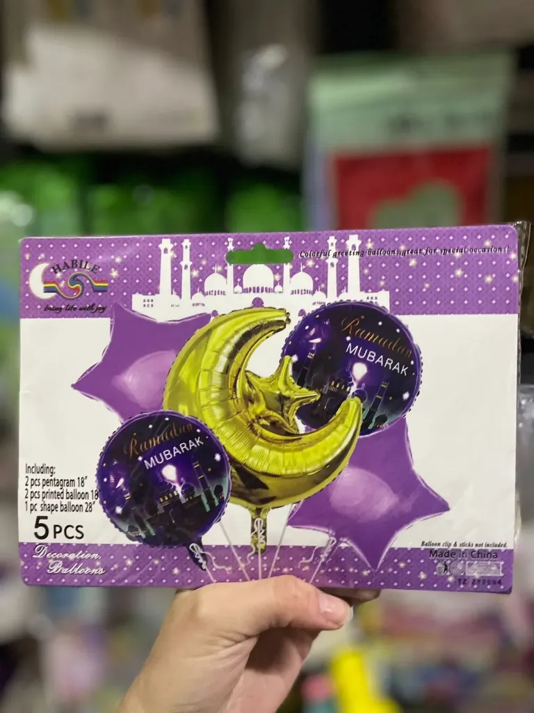 5-piece Ramadan/Eid Mubarak foil balloon set.