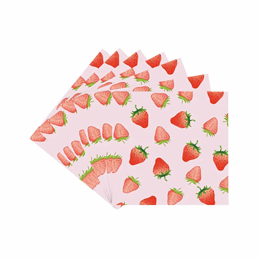 Strawberry-themed paper napkins, pack of 20