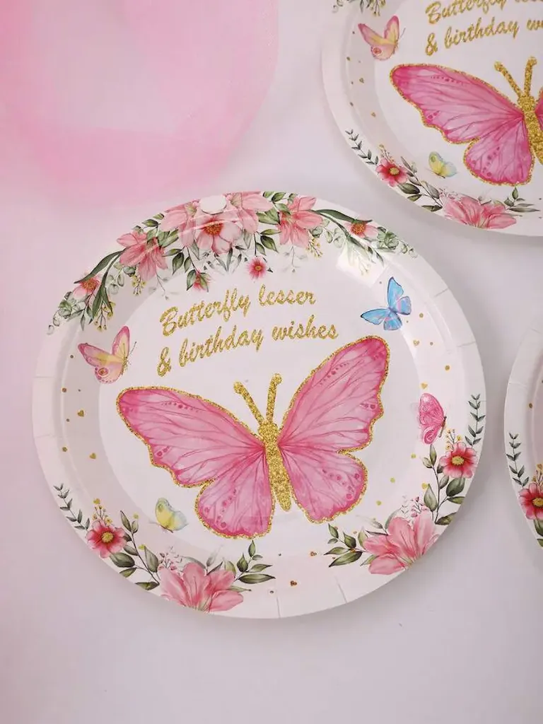 Butterfly theme plates 18cm