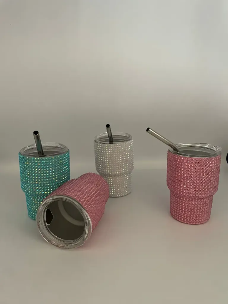 Mini stainless steel mug with lids and straws are designed for spirits or espresso (Pink)