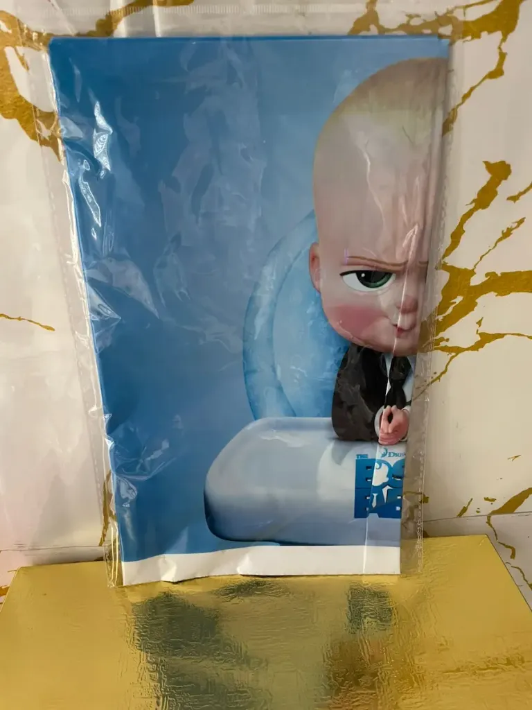 Baby boss table cover