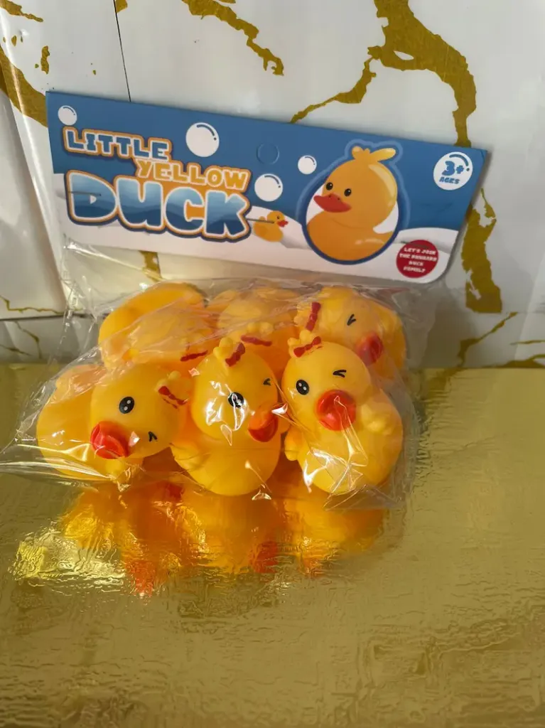 Little Yellow Duck" bath toys, 6 pieces