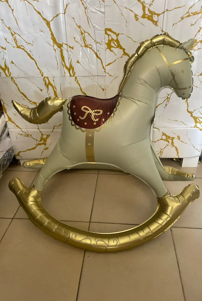 3D standing rocking horse foil balloon, Large, self-standing 3D foil balloon shaped like a vintage rocking horse.