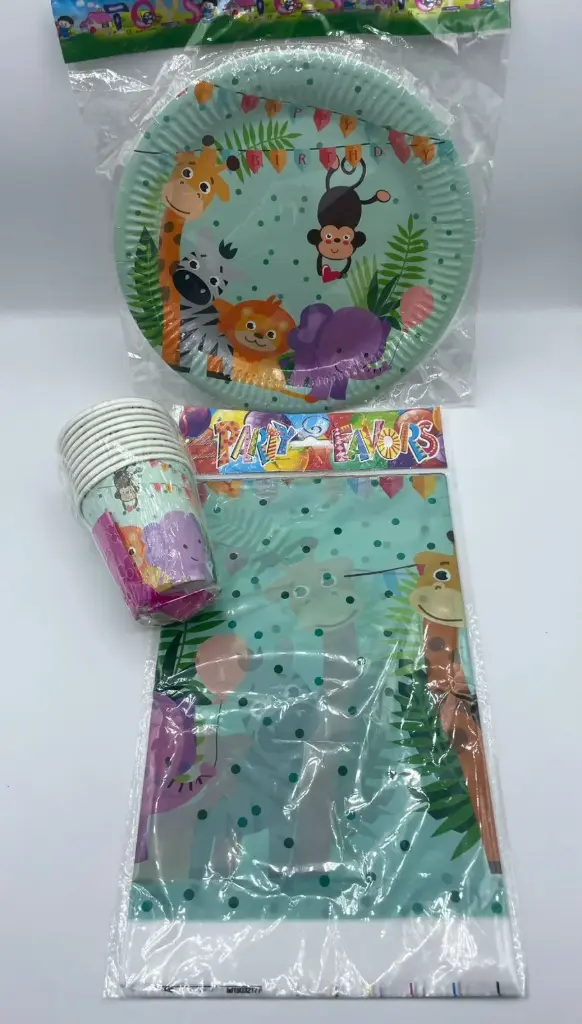 Jungle items (10 cups)