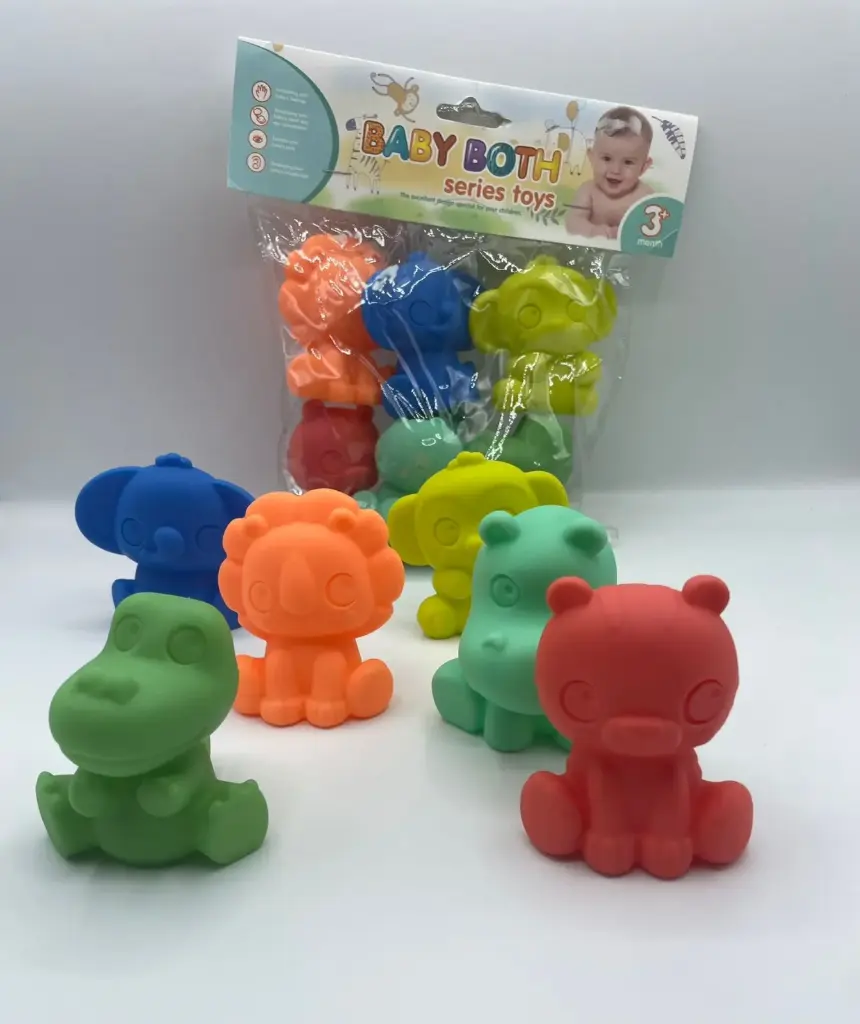  6 squeezable bath toys designed for babies aged 3 months and up. 