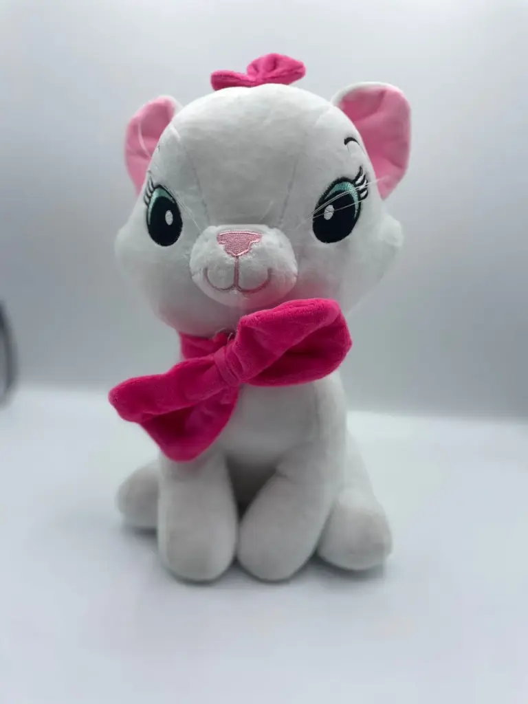  Marie the white kitten plush toy