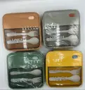 Square lunch box