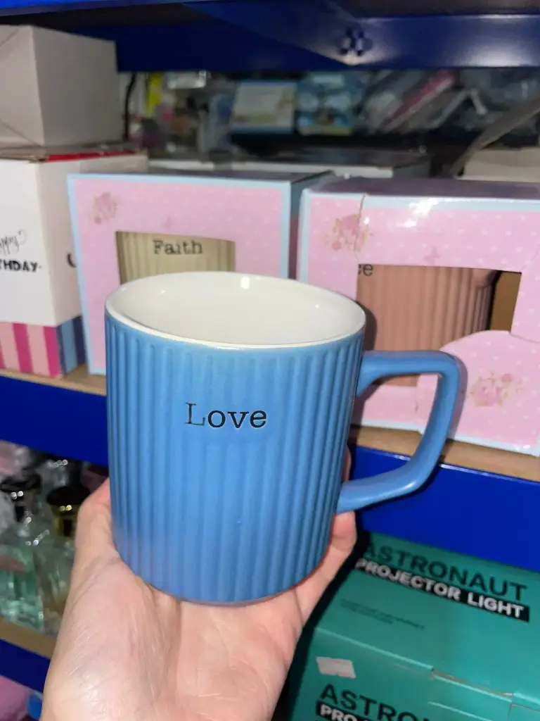 Ceramic mug (blue love)