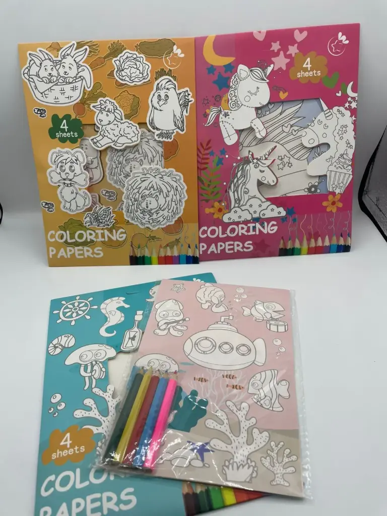 4 sheets of paper with 5 coloring pencils (rabbit)