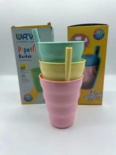Set of 3 cups BPA Free