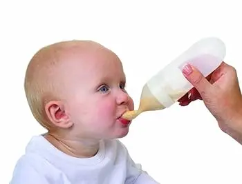 Silicone Squeeze Feeder with Spoon and Hygienic Cover BPA FREE